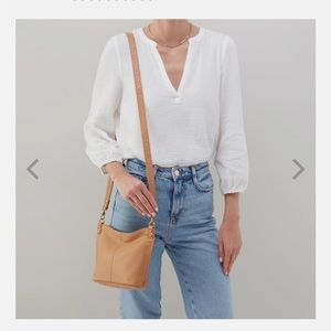 Hobo Pier Crossbody bag (like new!)